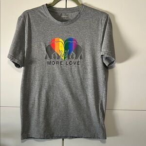 Banana Republic Heather Gray Short Sleeve       T-Shirt “More Love”